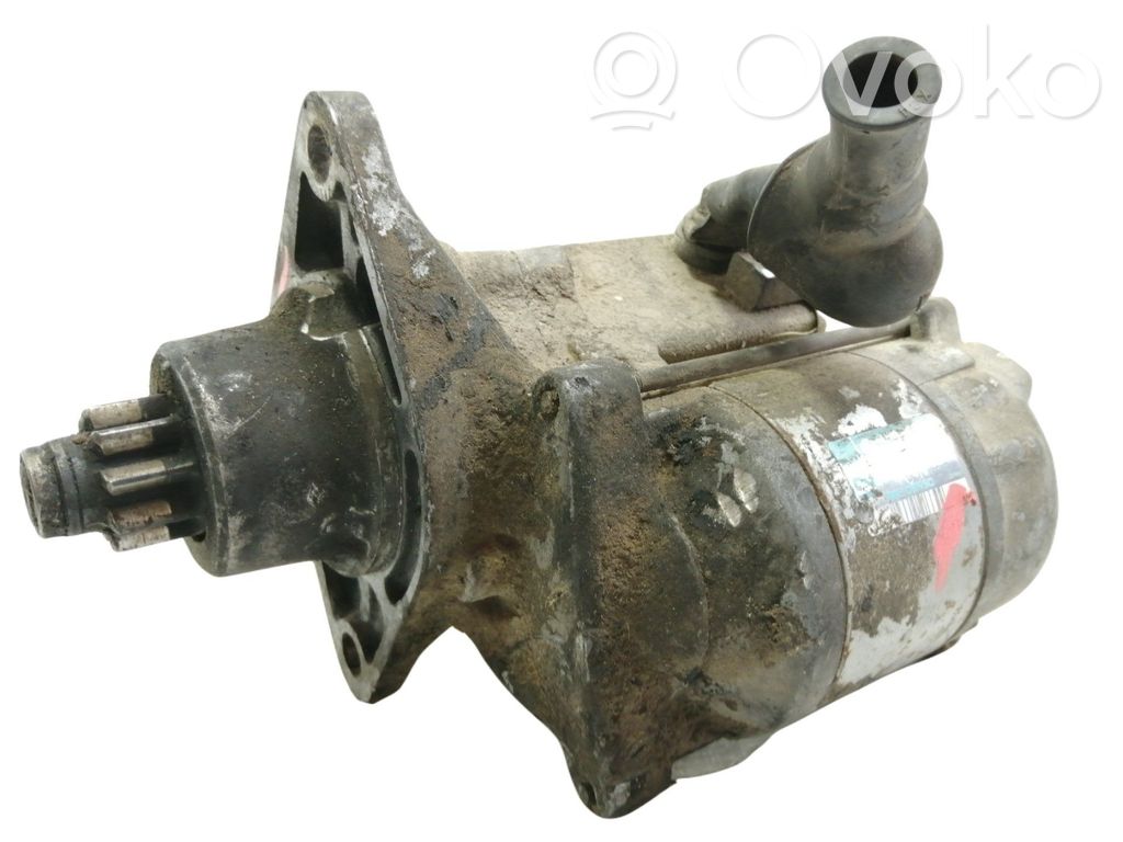 Motor de arranque   23300AA220