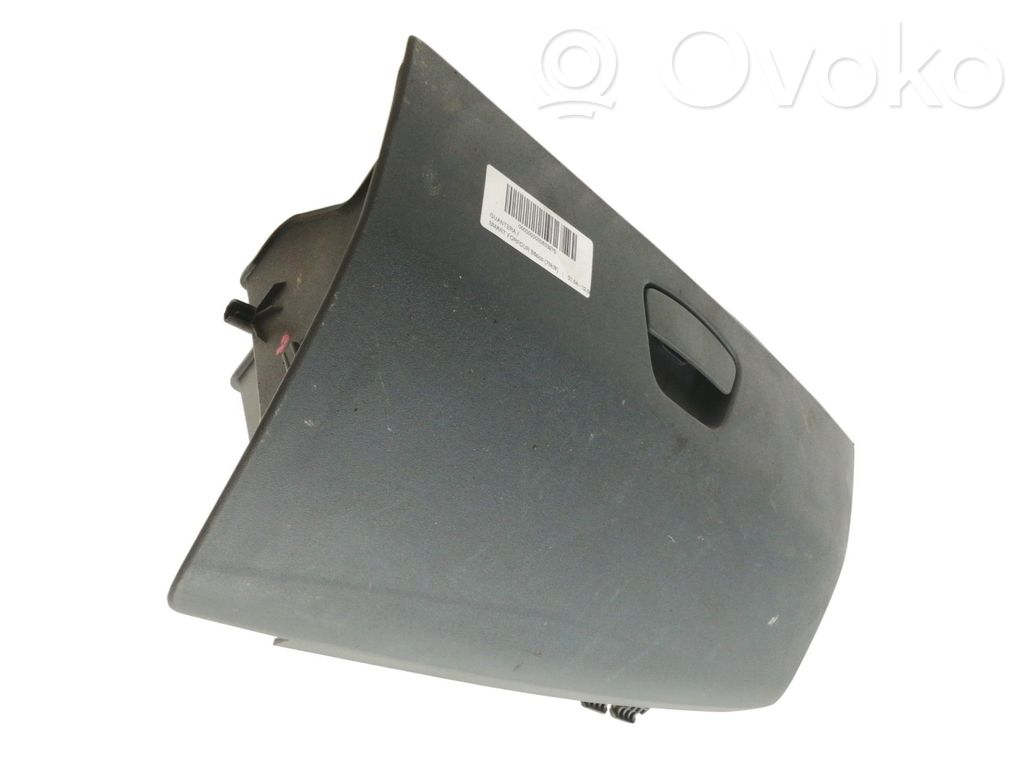 Smart ForFour I Glove box 