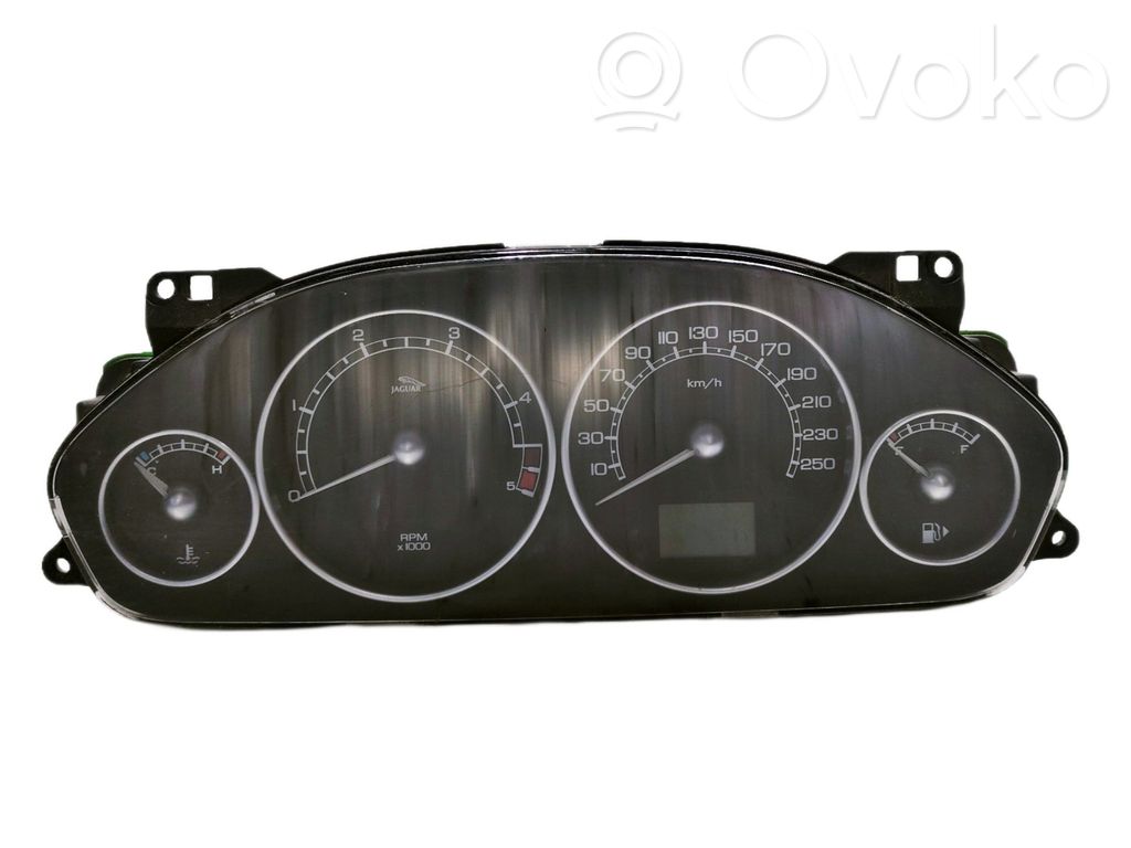 Jaguar X-Type Speedometer (instrument cluster) 