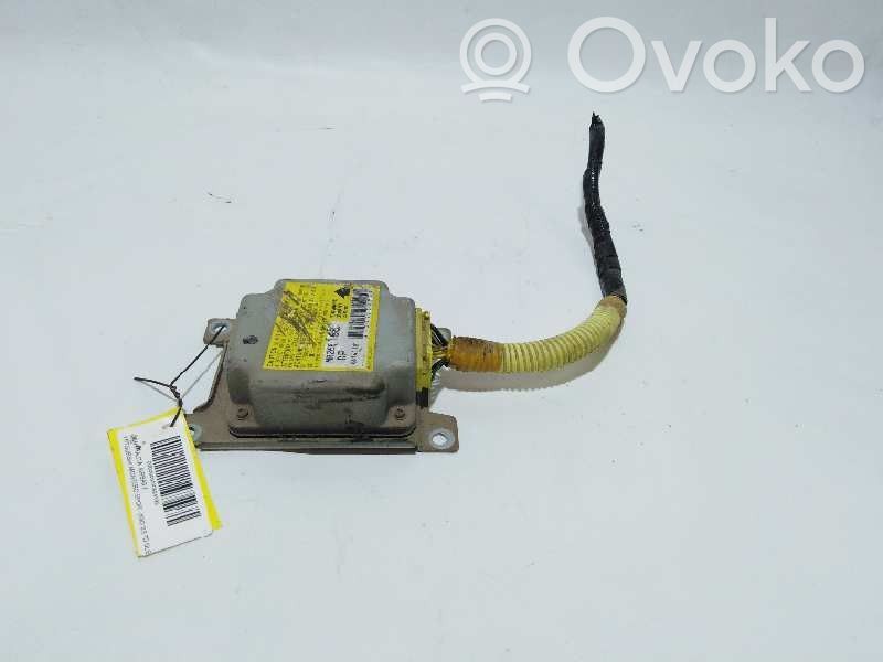Unidad de control/módulo del Airbag   MR268168