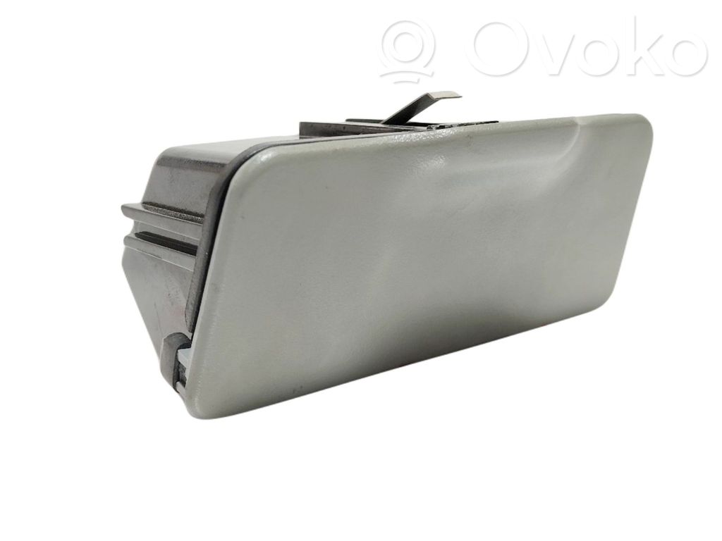 Cenicero (delantero)   51428249090
