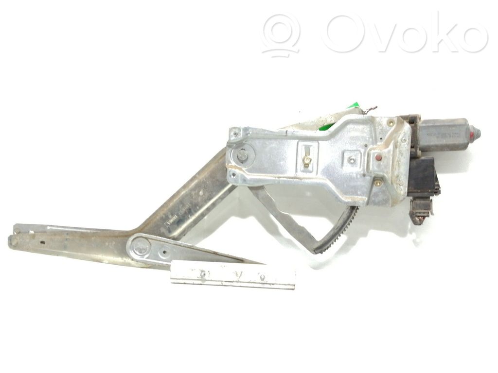 Regulador manual de la ventanilla delantera   103395100