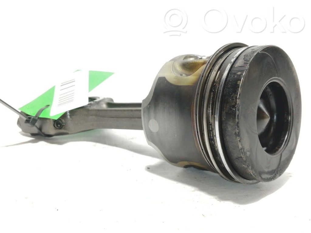 Piston