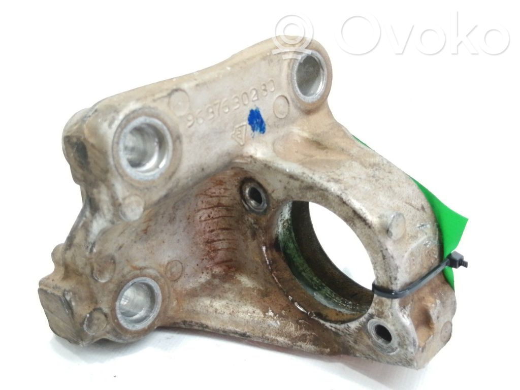 Engine mount bracket   9637630280