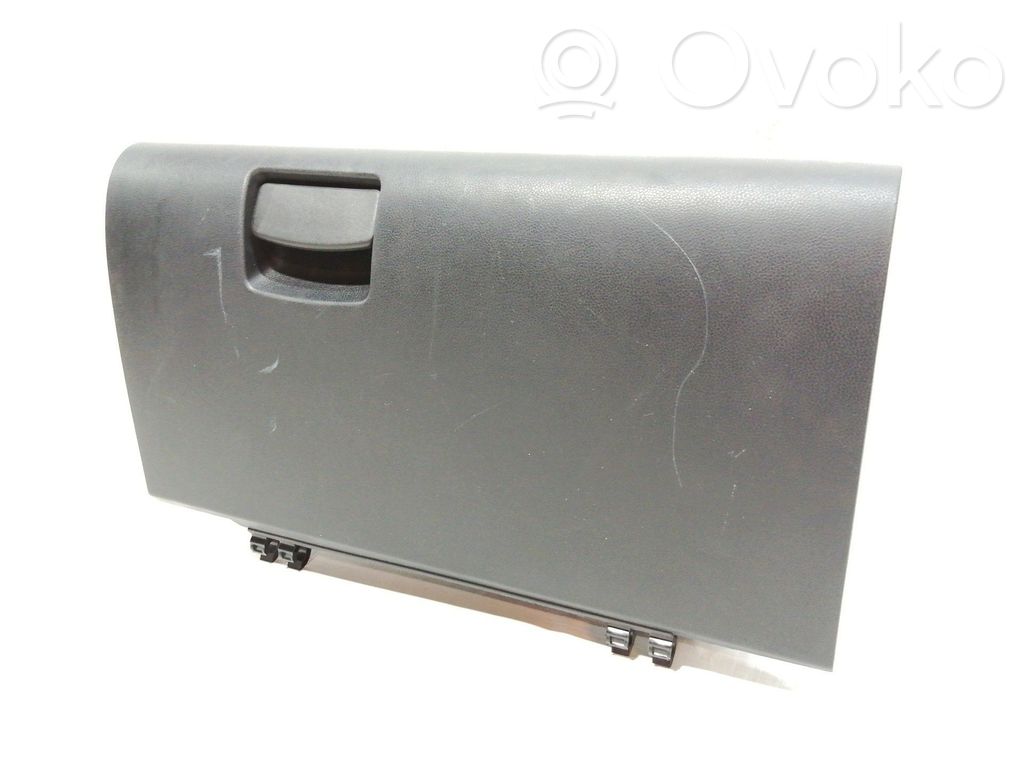 Guantera   S15602860