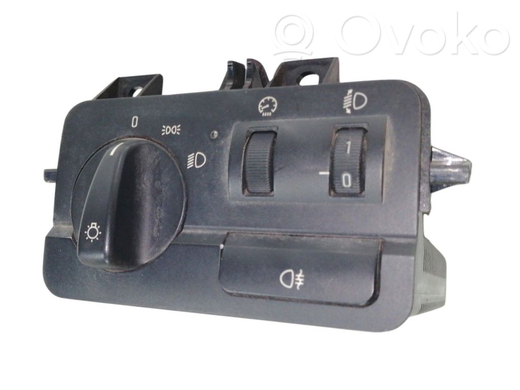Panel lighting control switch   61319133011,6919825,037239050
