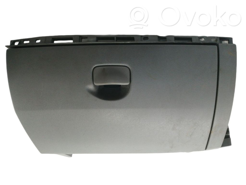 Guantera   8200475689