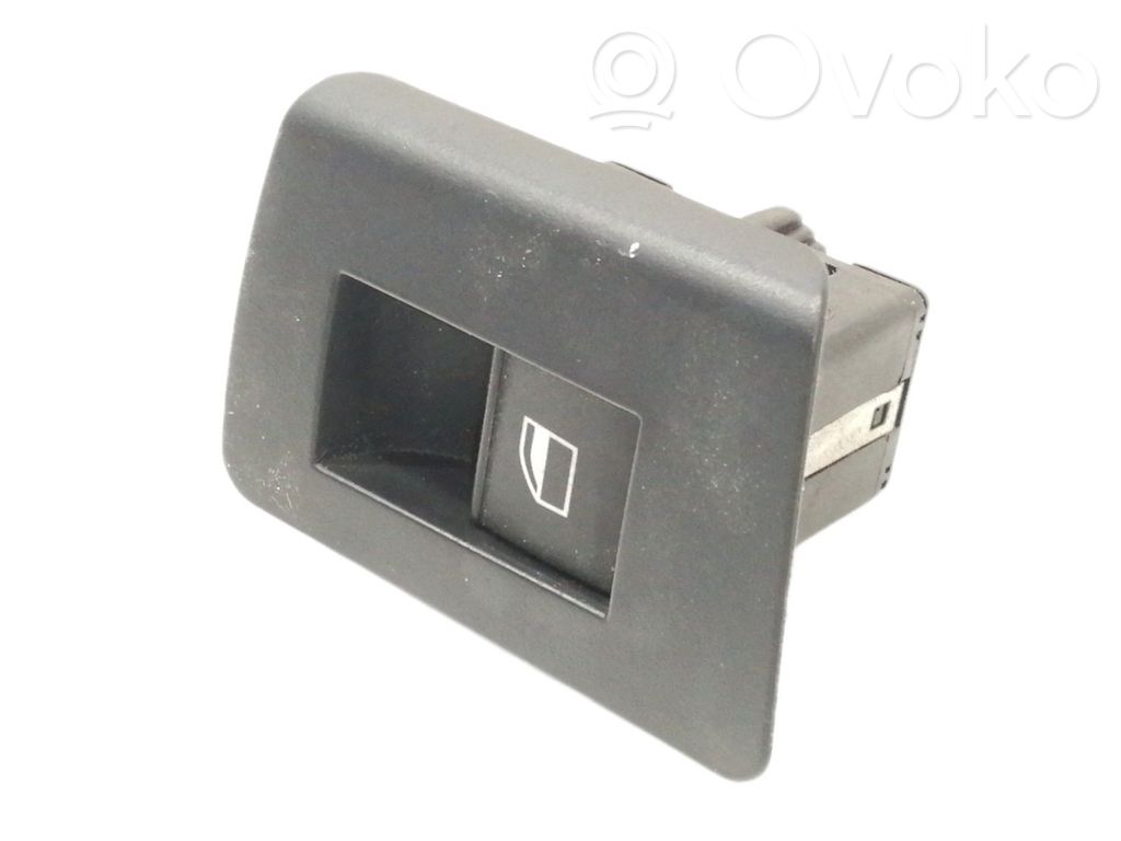 Interruptor del elevalunas eléctrico   8385955