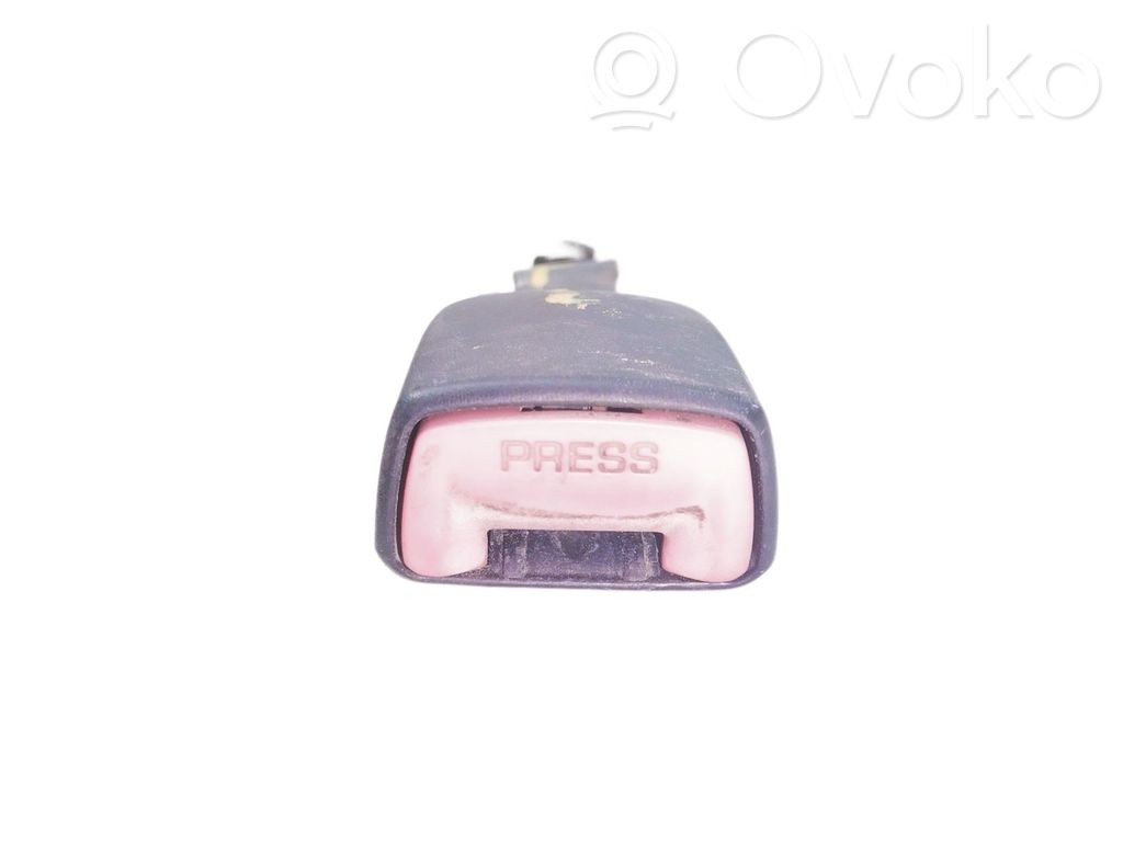 Etuistuimen turvavyö   B480,E034501