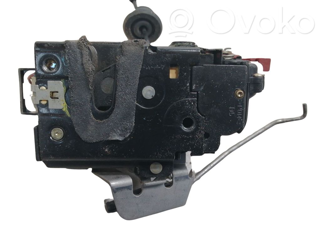 Aizmugurē slēdzene   4E0839016,4E0839016