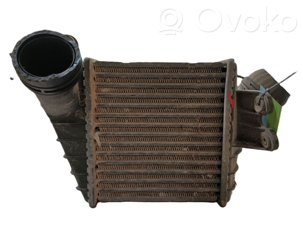 Volkswagen New Beetle Chłodnica powietrza doładowującego / Intercooler 