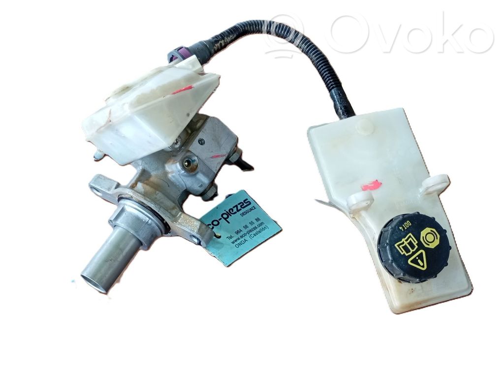 Ford C-MAX II Brake booster 