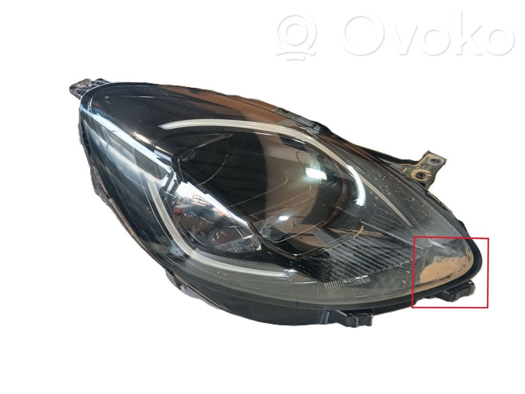 Ford Puma Headlight/headlamp 