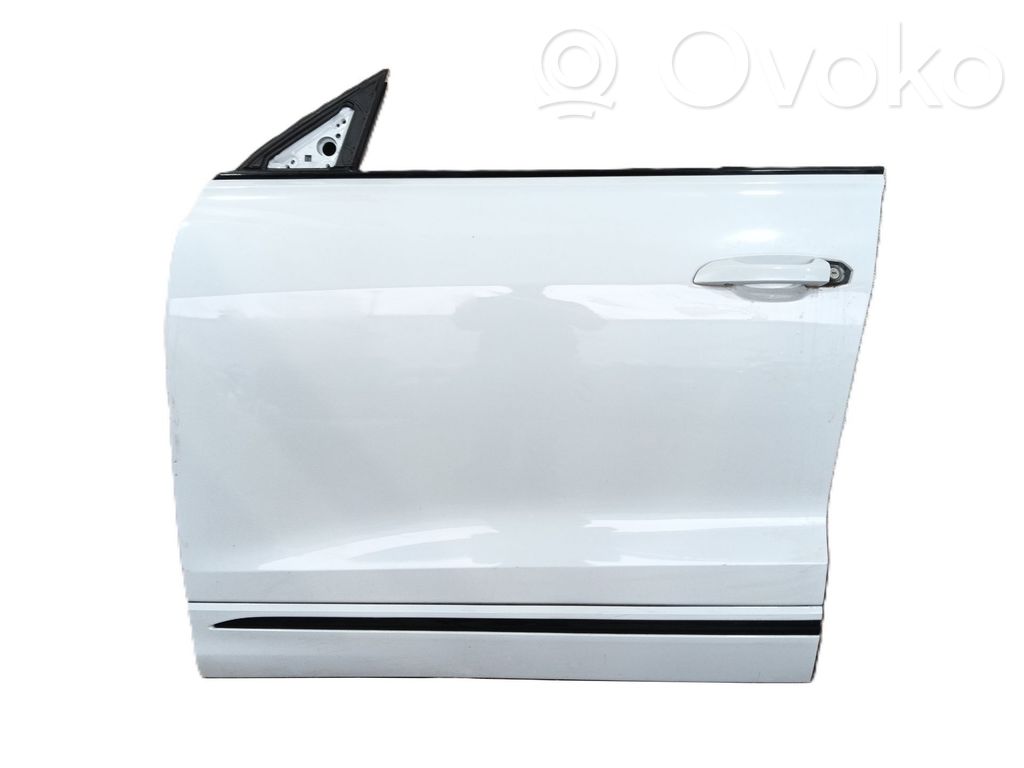 Puerta delantera   4M8831051C,13S13186
