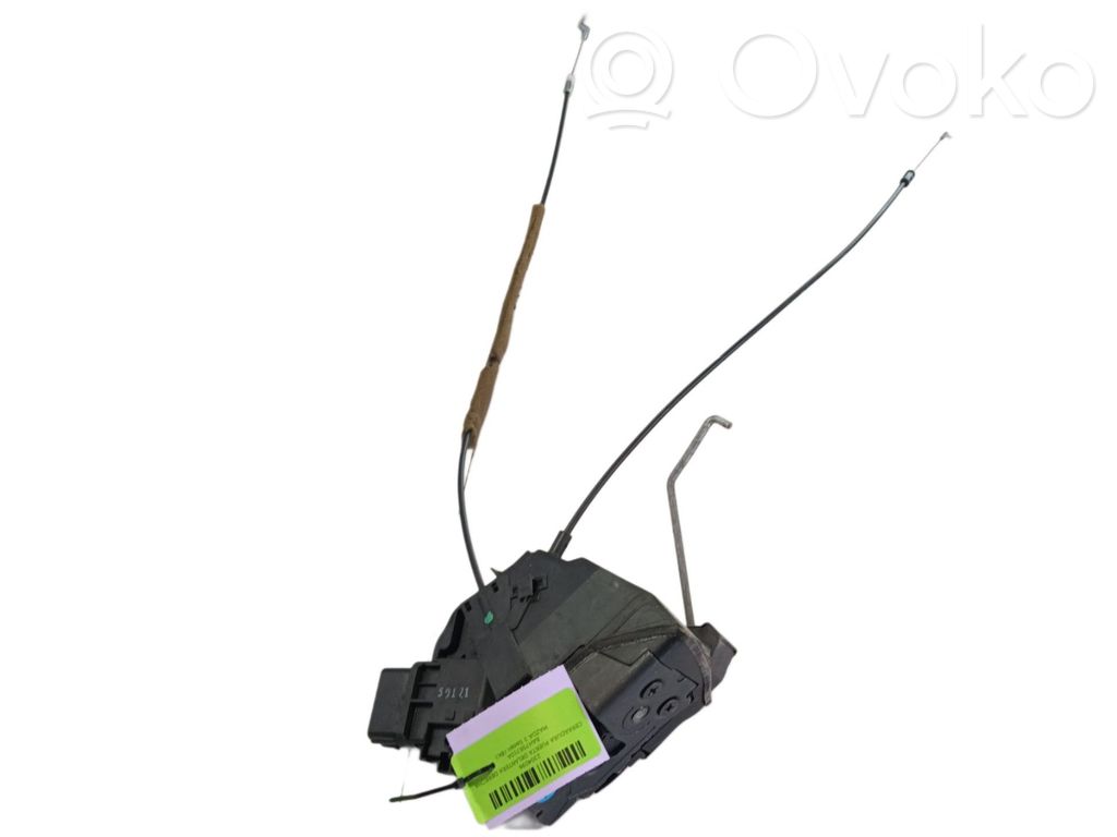 Mazda 3 I Front door lock 