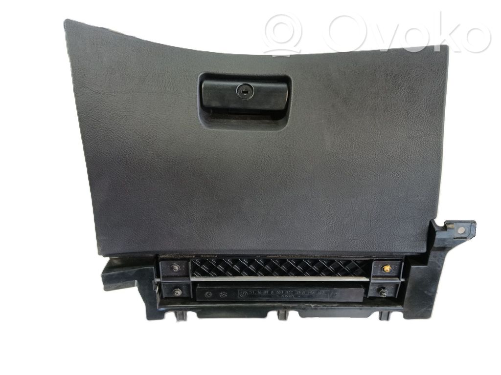 Glove box   51167141585,8203822ZB
