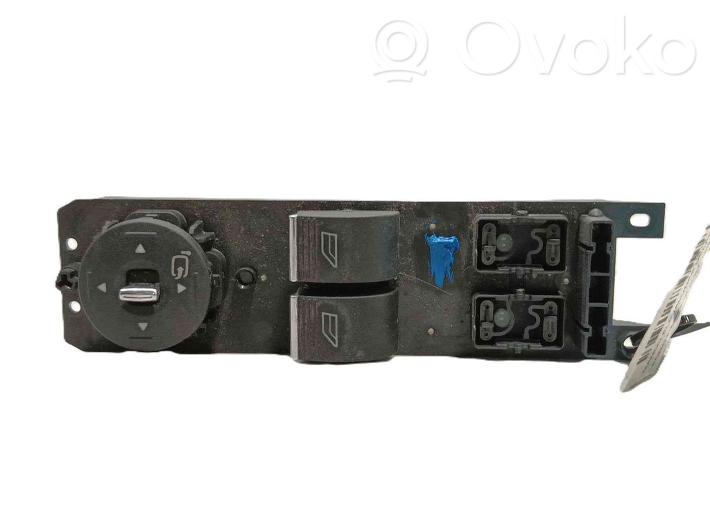 Ford Fiesta Interruttore di controllo dell’alzacristalli elettrico 