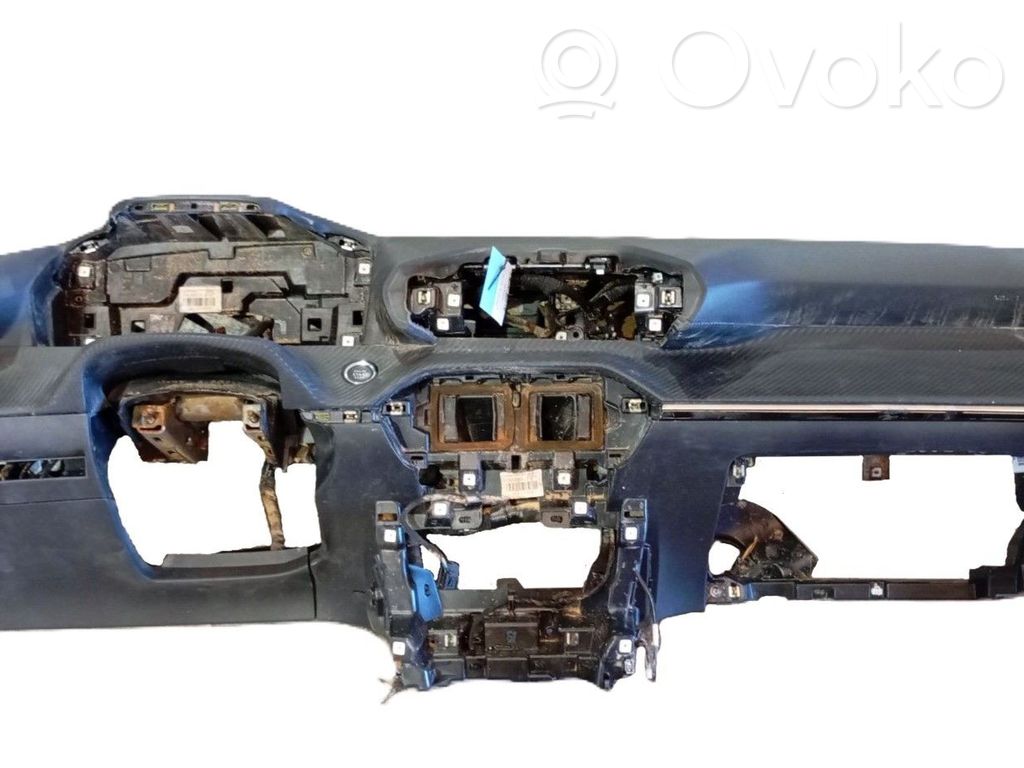 Peugeot 2008 II Bord 