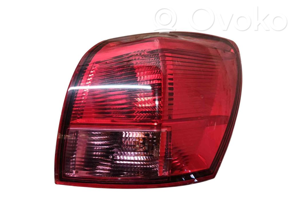 Nissan Qashqai Lampă spate în caroserie 