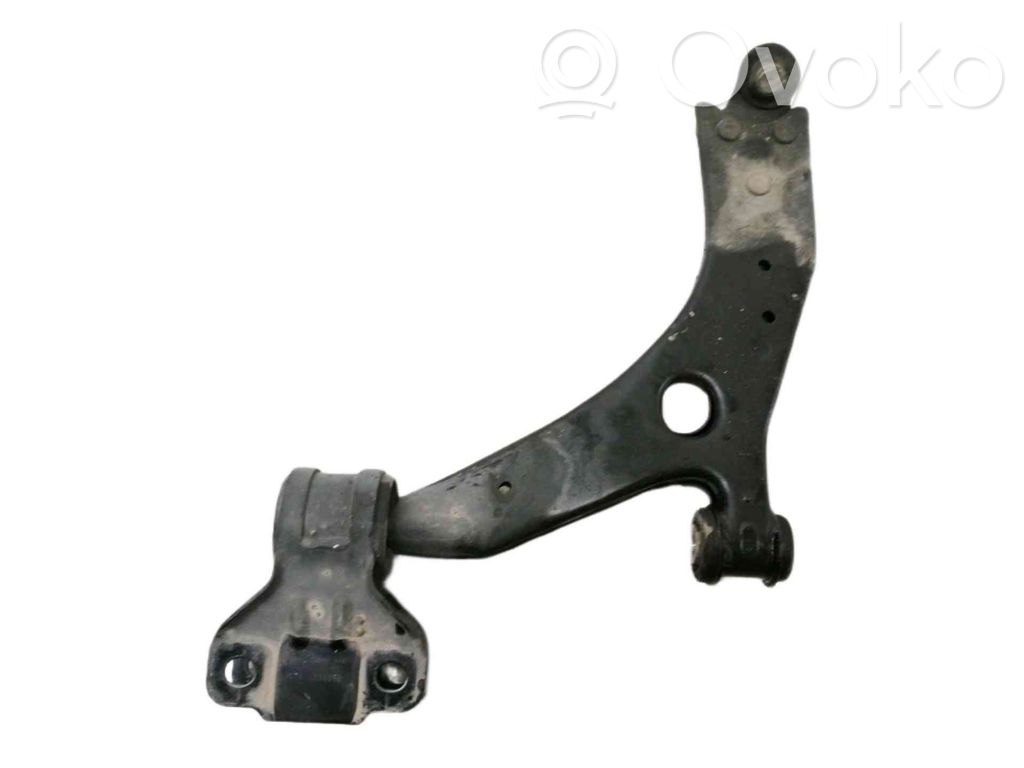 Ford Focus Braccio di controllo sospensione anteriore 