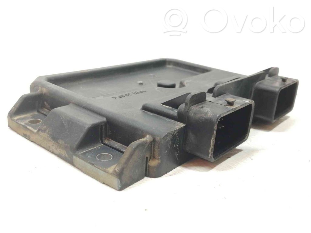 Unidad de control/módulo del motor   R04080030D