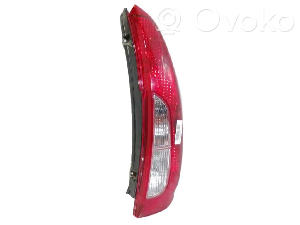 Tata Indica Vista I Luci posteriori 