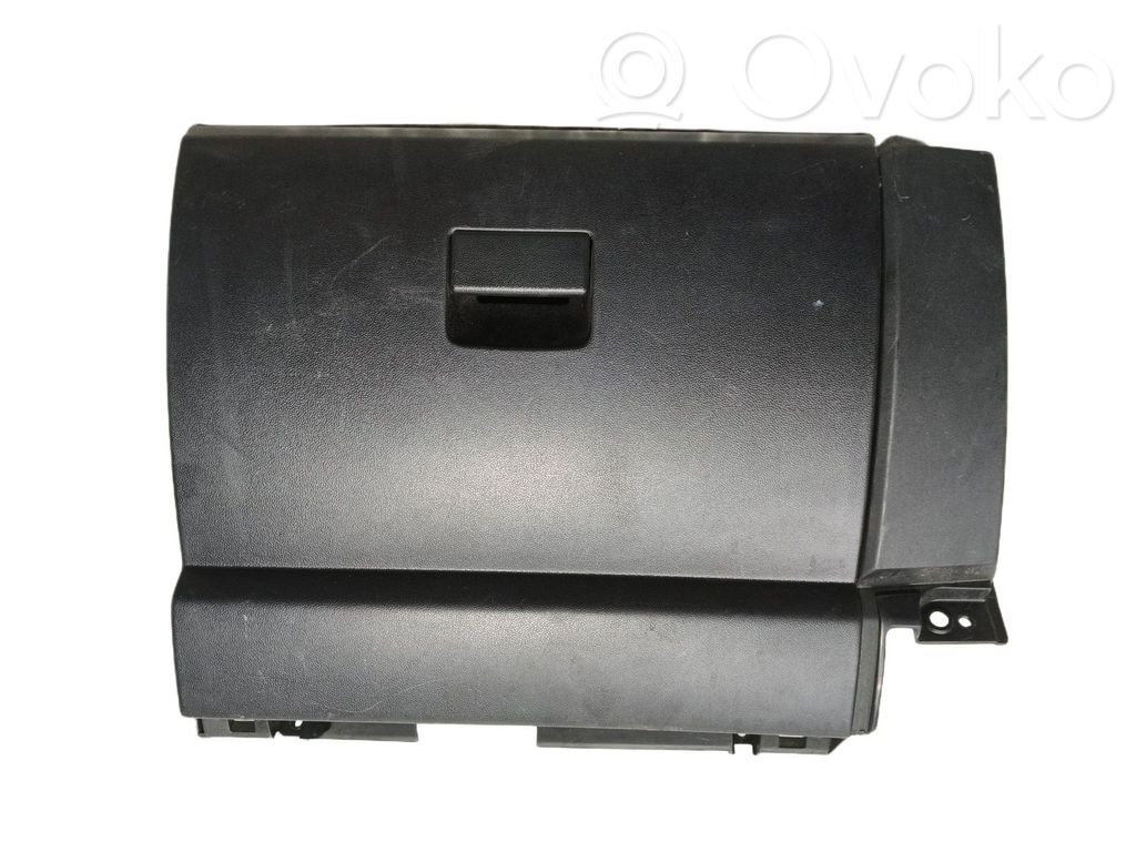 Hansikaslokero   CC2964160B,CC2964161