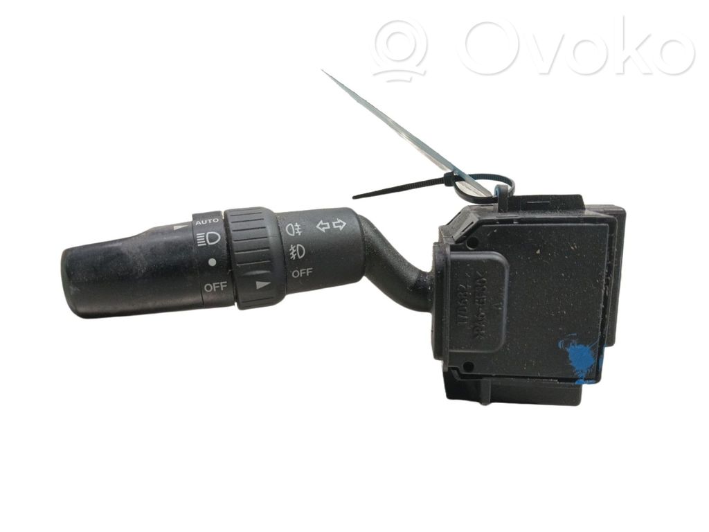 Suuntavilkun vipu   BP6S66122,17D682