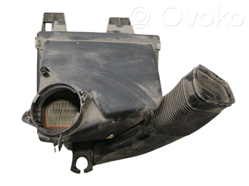 Filtro de aire   4B0133835L