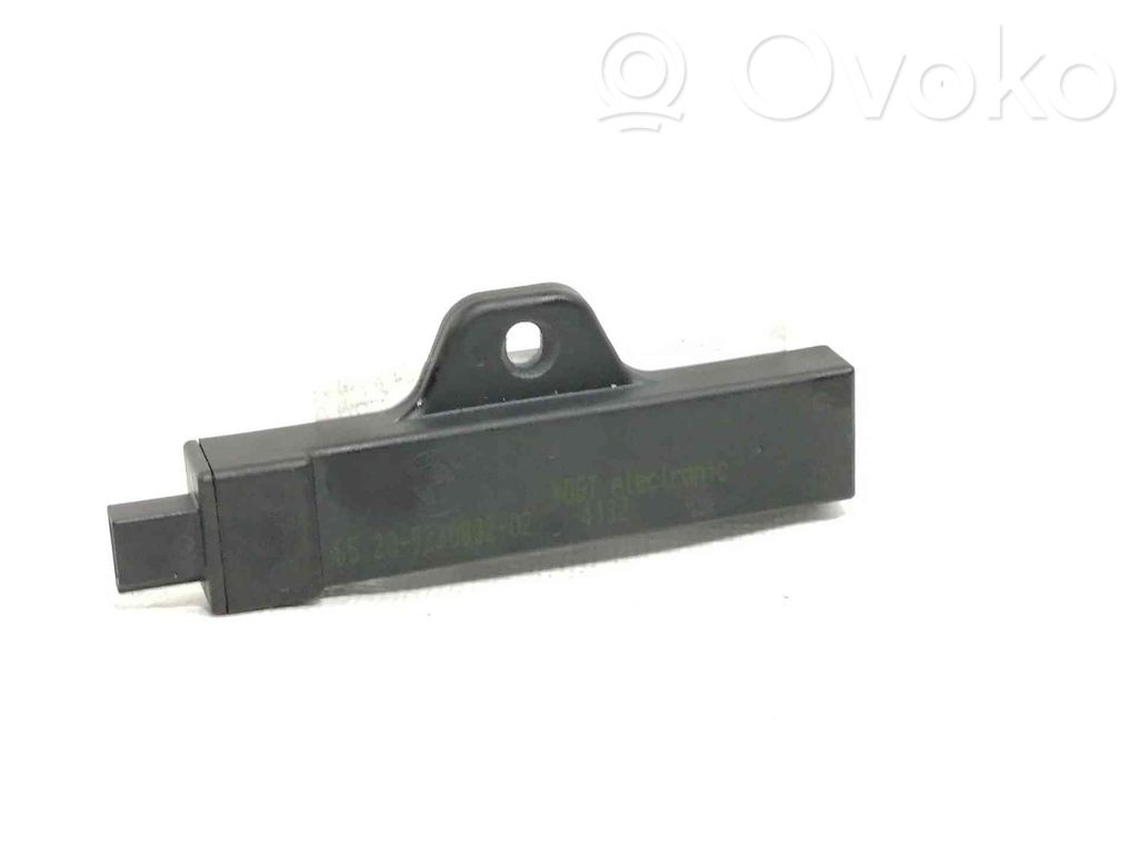 Autres unités de commande / modules   6520922083202