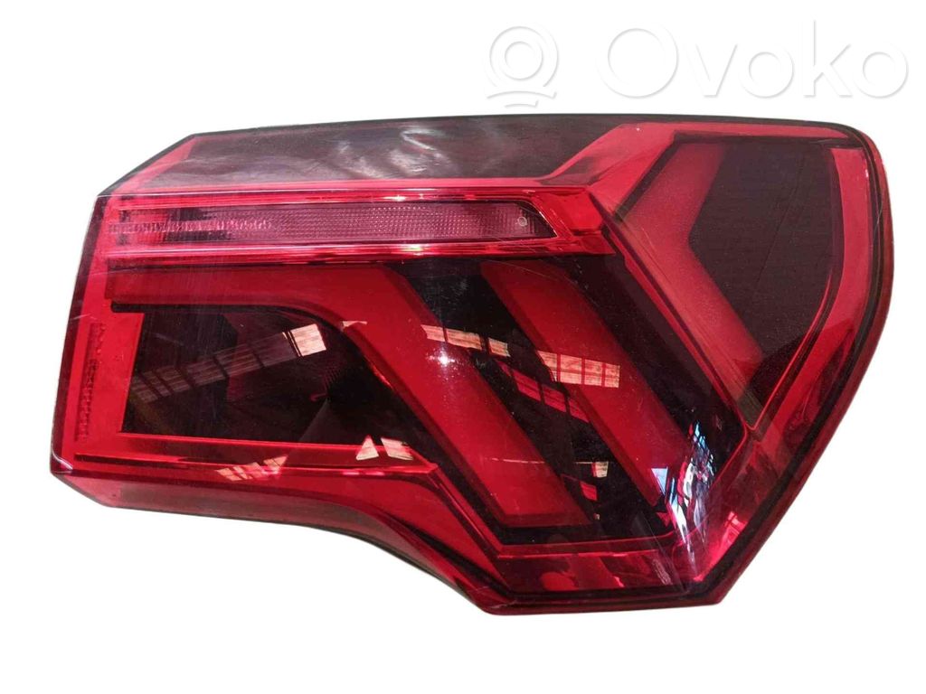 Audi Q3 F3 Lampă spate în caroserie 