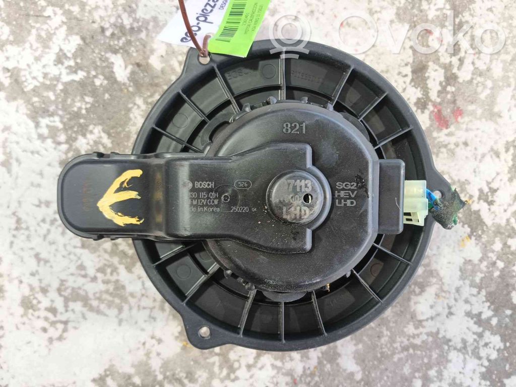 Heizungslüfter   97113AT000,13011501H