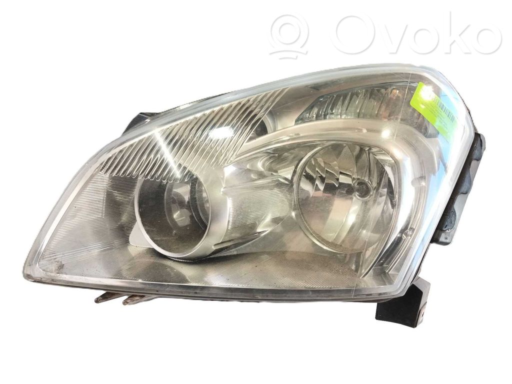 Nissan Qashqai+2 Faro/fanale