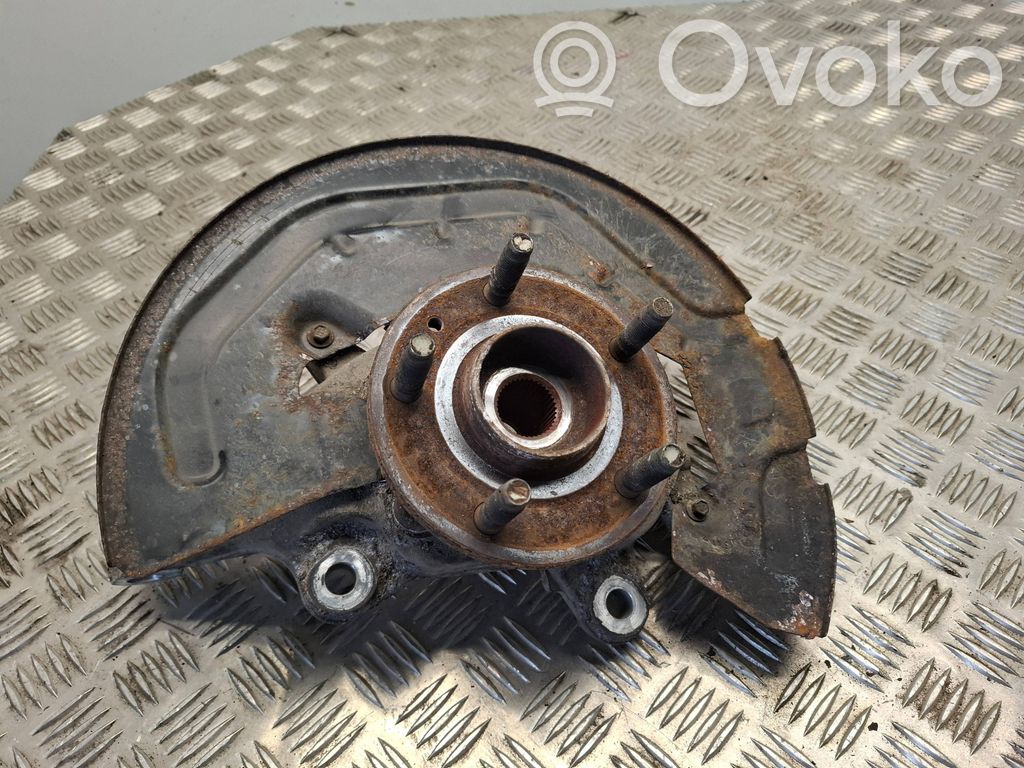 Ford Explorer Front wheel hub 