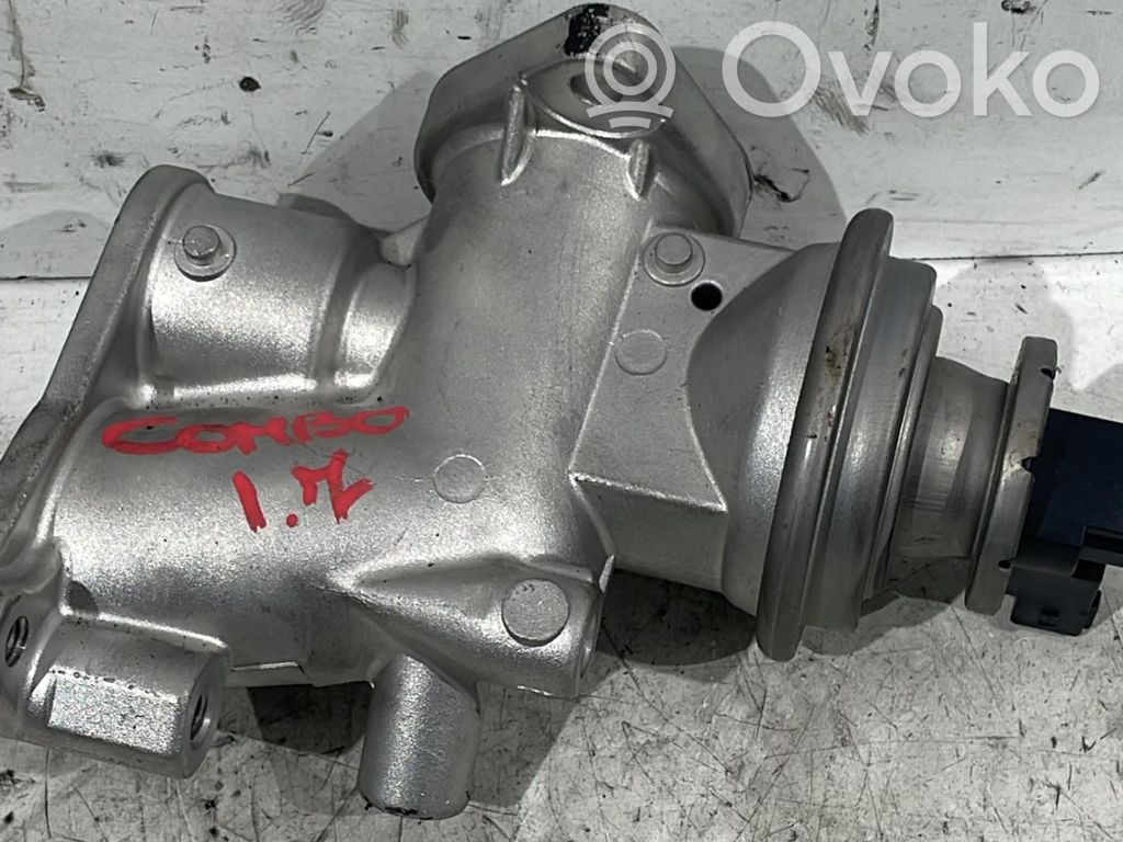 Opel Combo C Válvula EGR 
