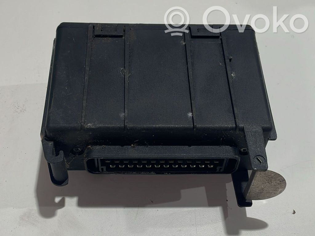 Volkswagen Golf II Engine control unit/module 