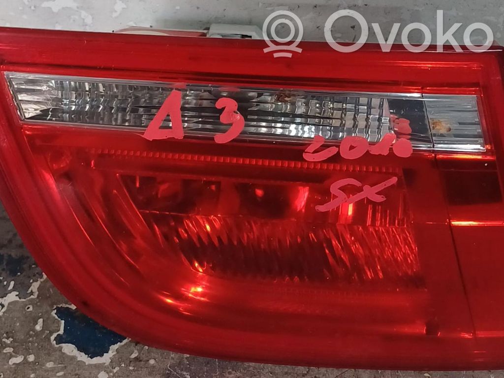Audi A3 S3 8P Luci posteriori del portellone del bagagliaio 