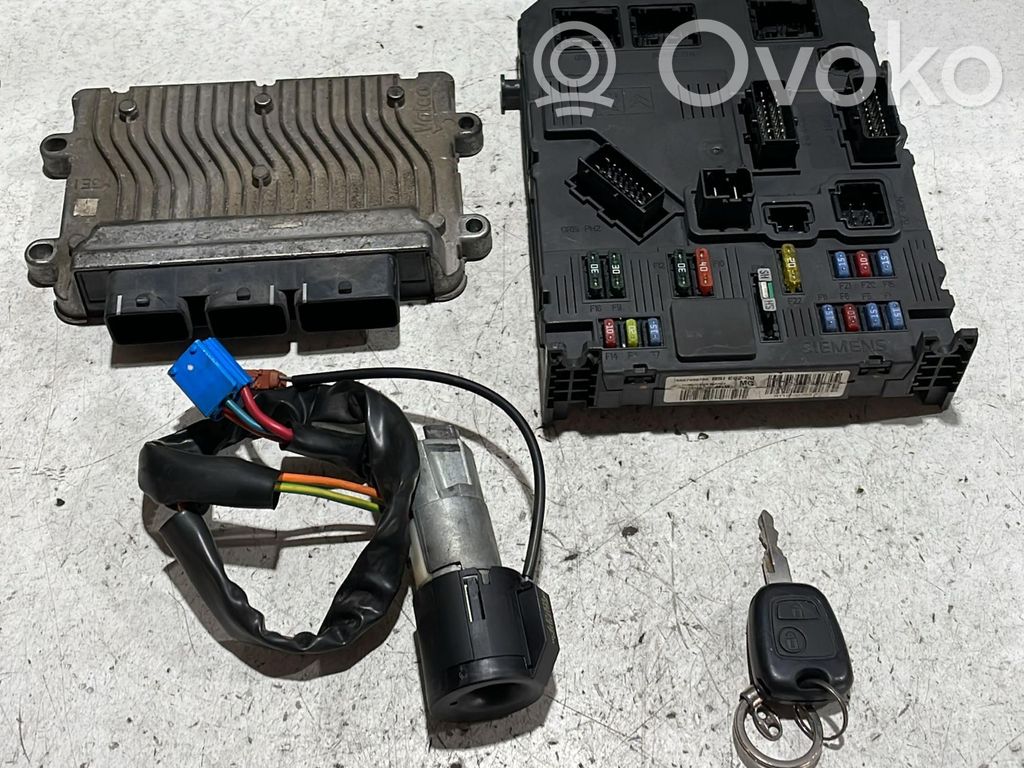 Peugeot 206+ Engine ECU kit and lock set 