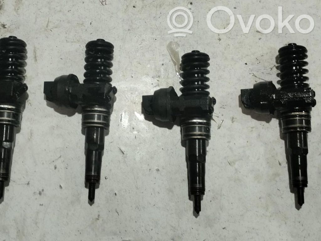 Inyector de combustible   0414720215,0414720215