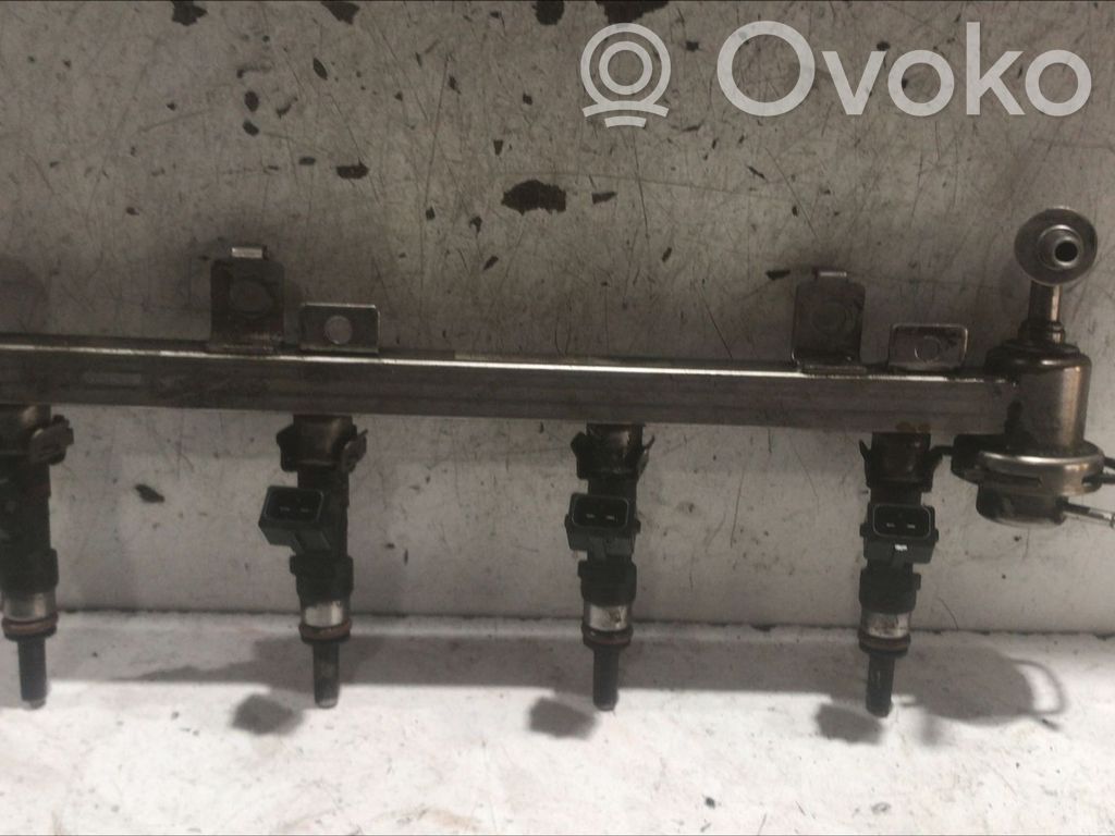 Inyector de combustible   0280151301,0280151301