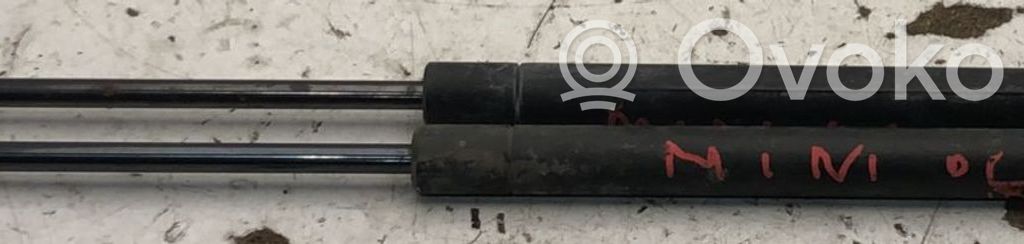 Mini One - Cooper R50 - 53 Amortyzator klapy tylnej bagażnika
