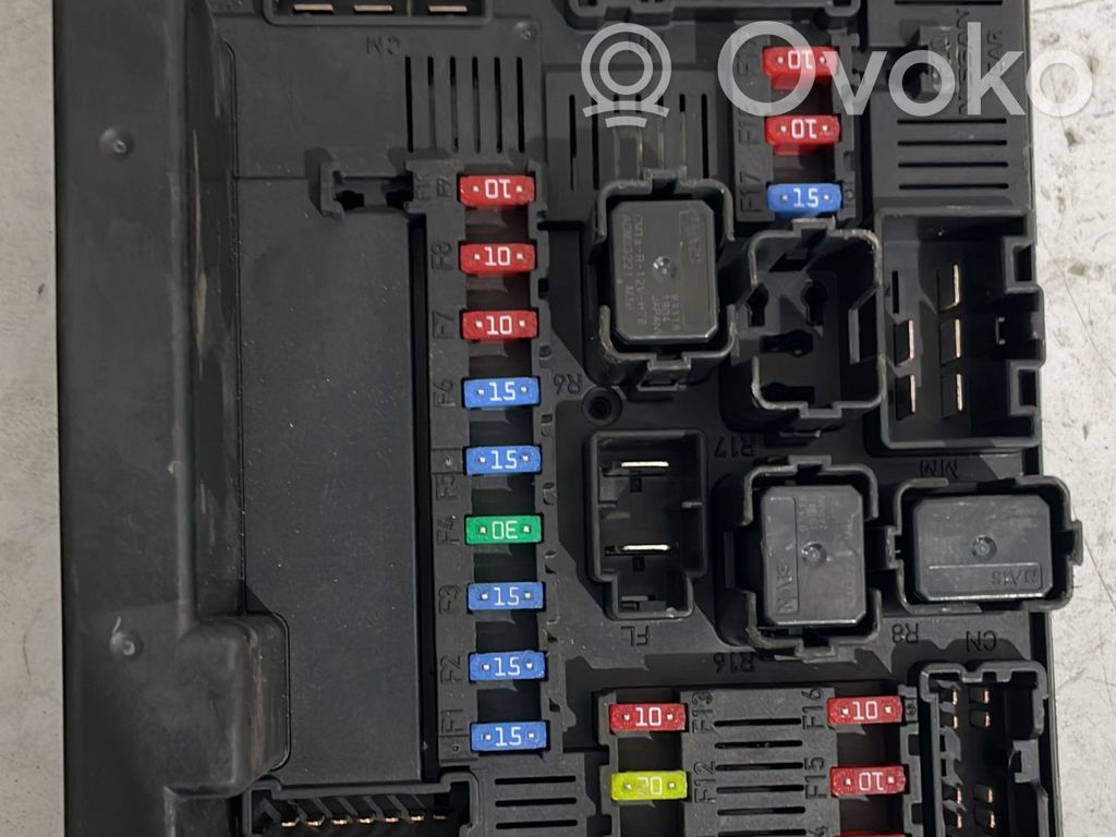 Nissan Qashqai Modul siguranțe 