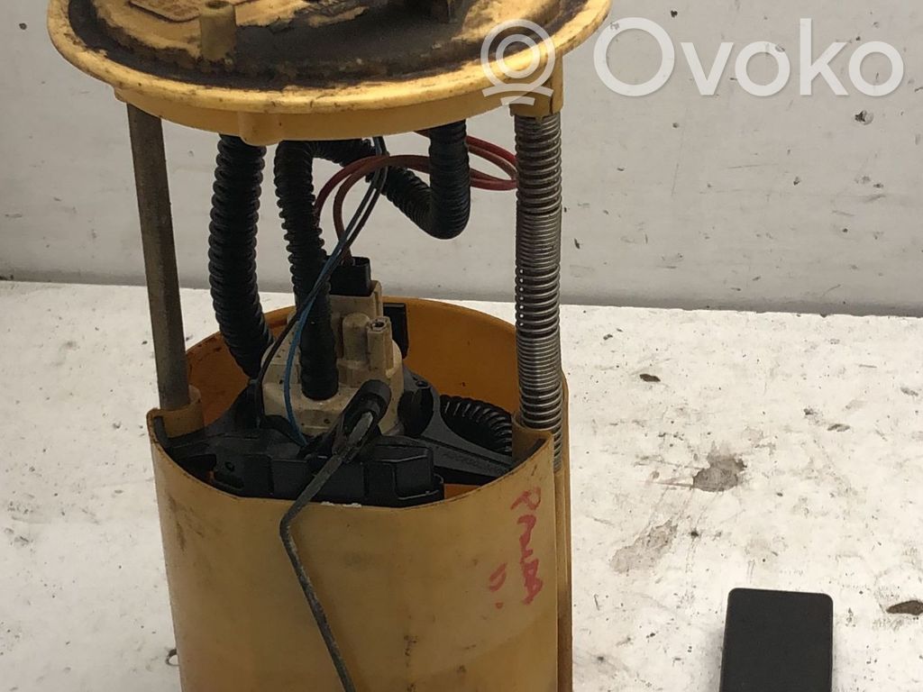 Fiat Panda II Polttoainesäiliön pumppu 