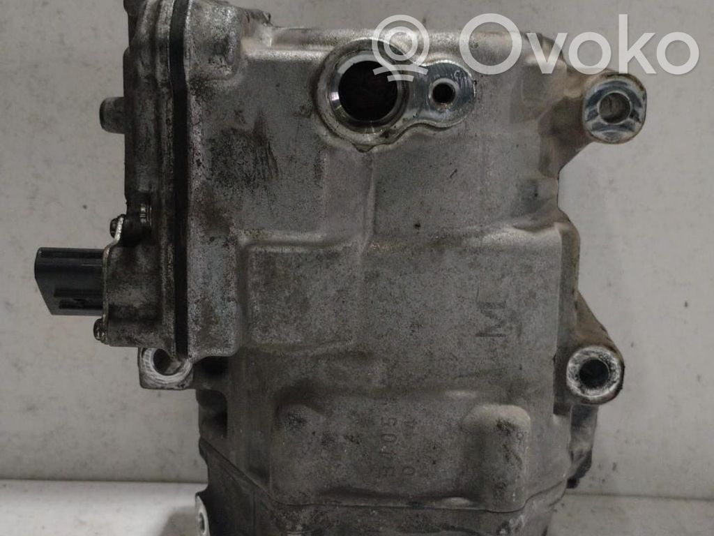Toyota Yaris Compressore aria condizionata (A/C) (pompa)