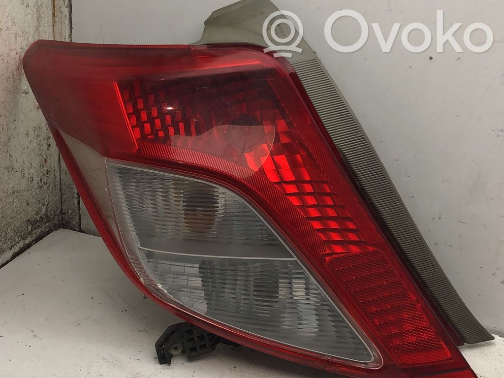 Toyota Yaris Feux arrière / postérieurs