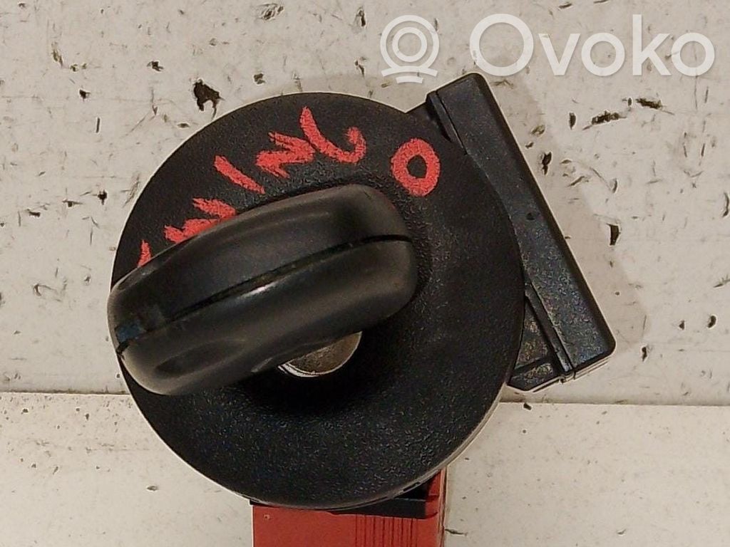 Renault Twingo I Ohjauspyörän lukitus 