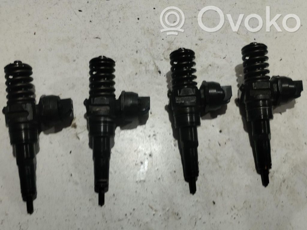 Inyector de combustible   0414720215,0414720215