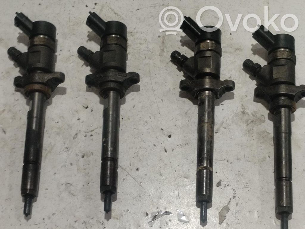 Inyector de combustible   0445110257,0445110257