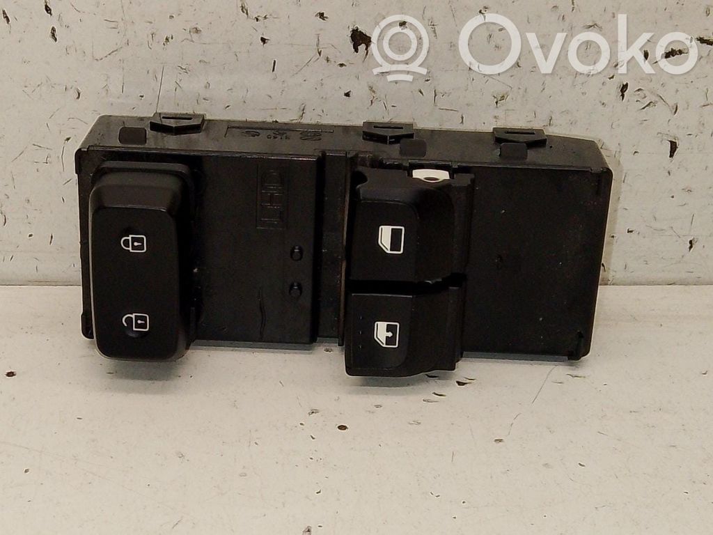 KIA Picanto Electric window control switch 