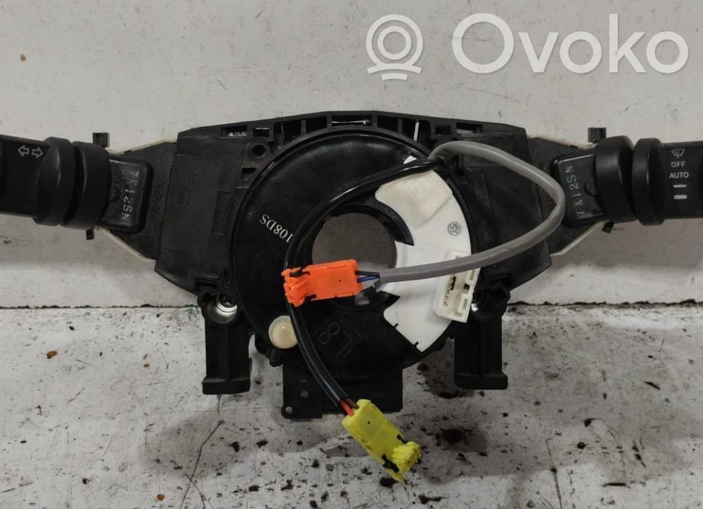 Nissan Qashqai Leva/interruttore dell’indicatore di direzione e tergicristallo